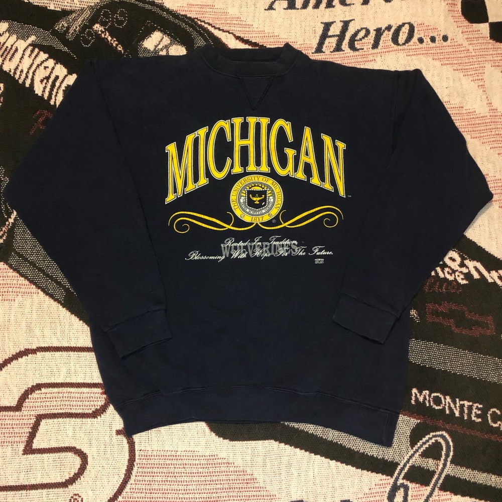 Vintage  Michigan wolverines crewneck  Sweater